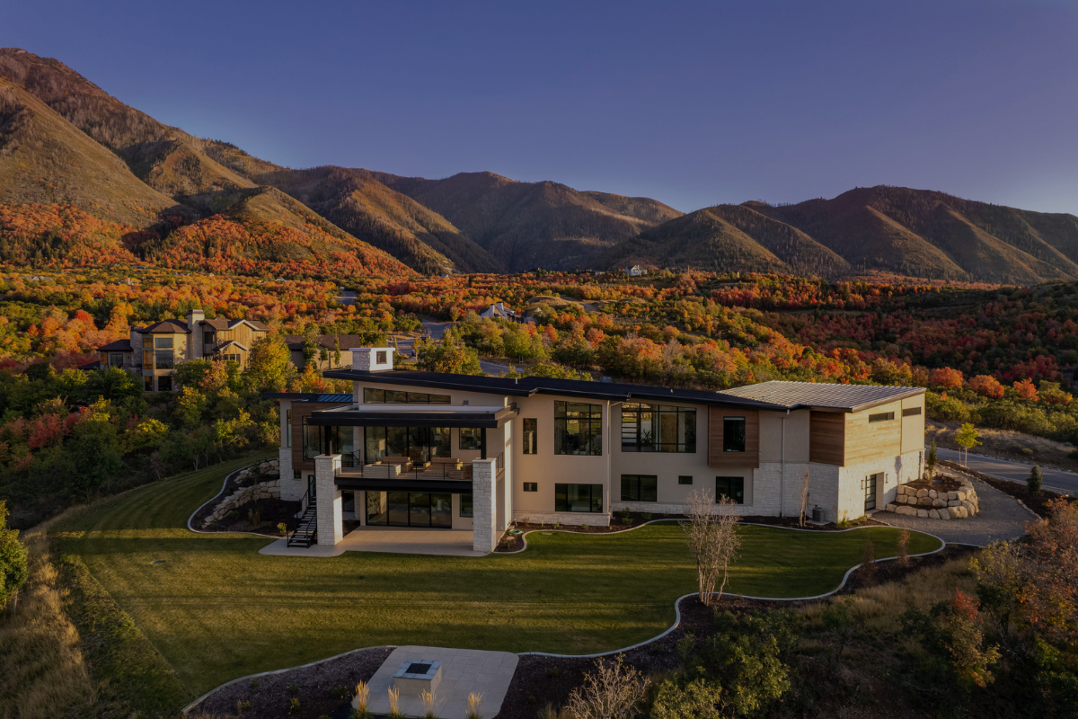The Best Time to List Your Utah Home: Should You Wait Until 2025? header image.
