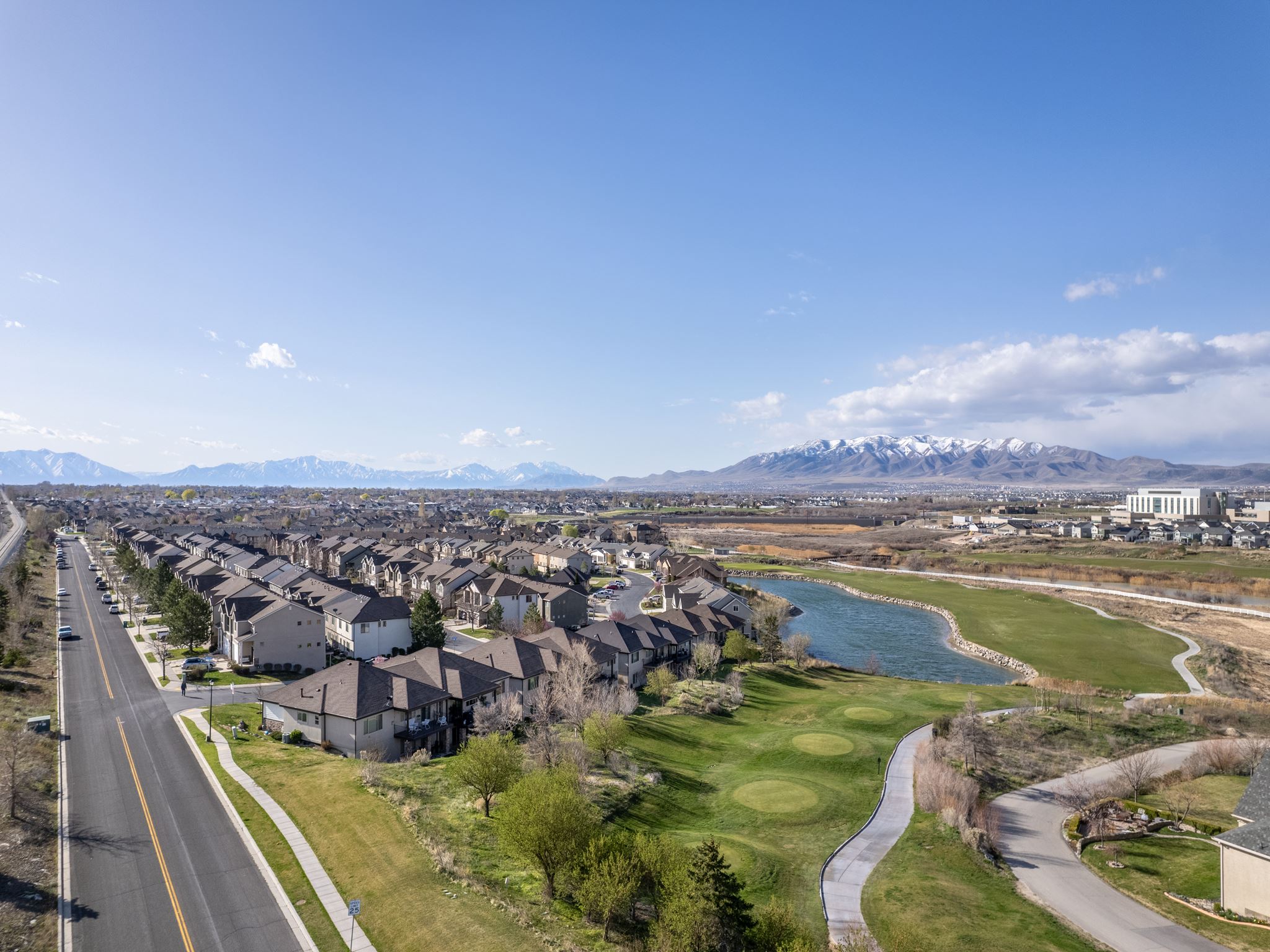 tah housing market trends in 2025 – increased inventory, longer selling times, and moderated price growth creating opportunities for buyers and sellers.