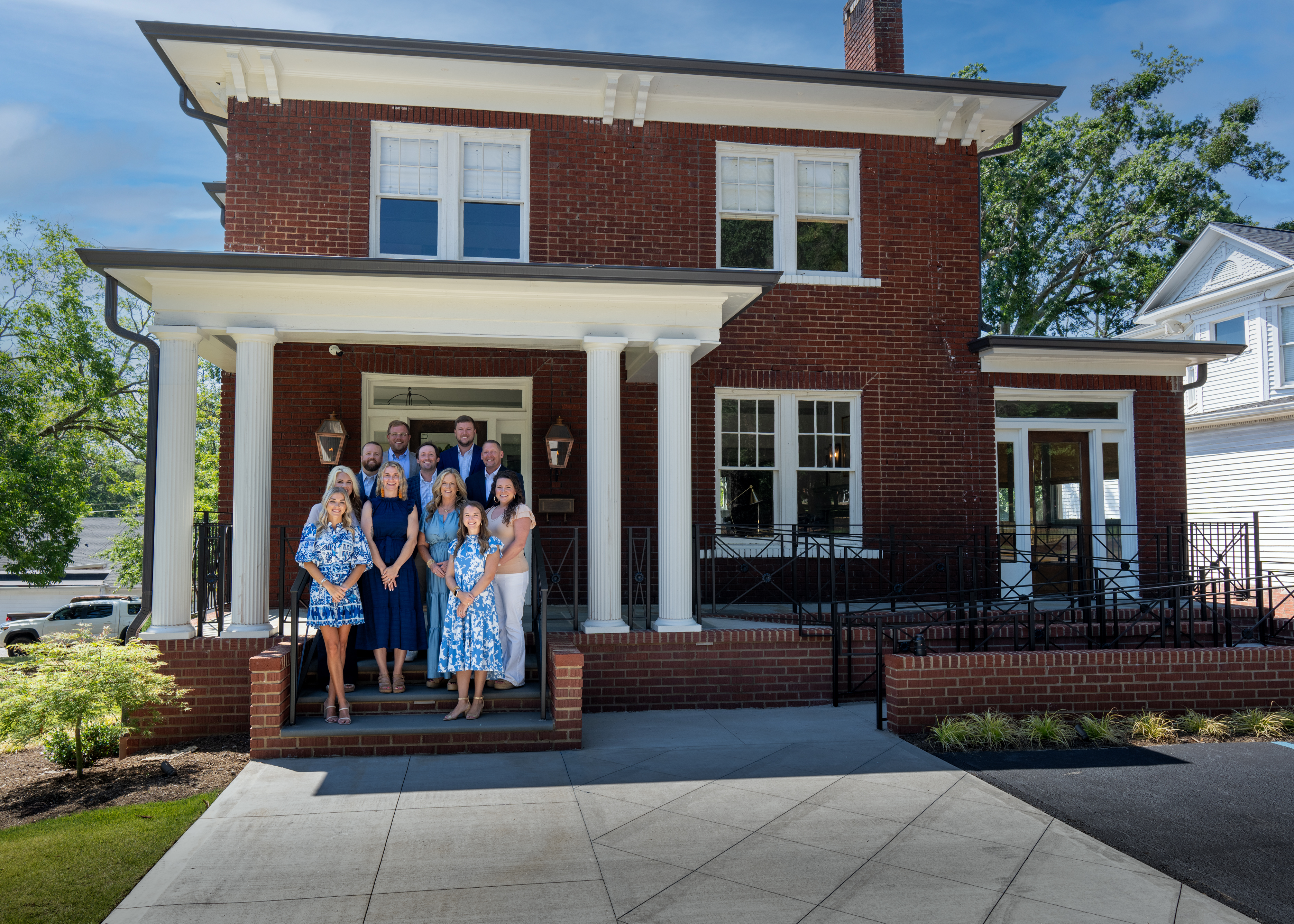 real estate team in spartanburg SC, Chick-fil-A of Real Estate, selling, buying, Converse Heights, Carolina Country Club, Woodfin Ridge, Pauline, Union, Land,