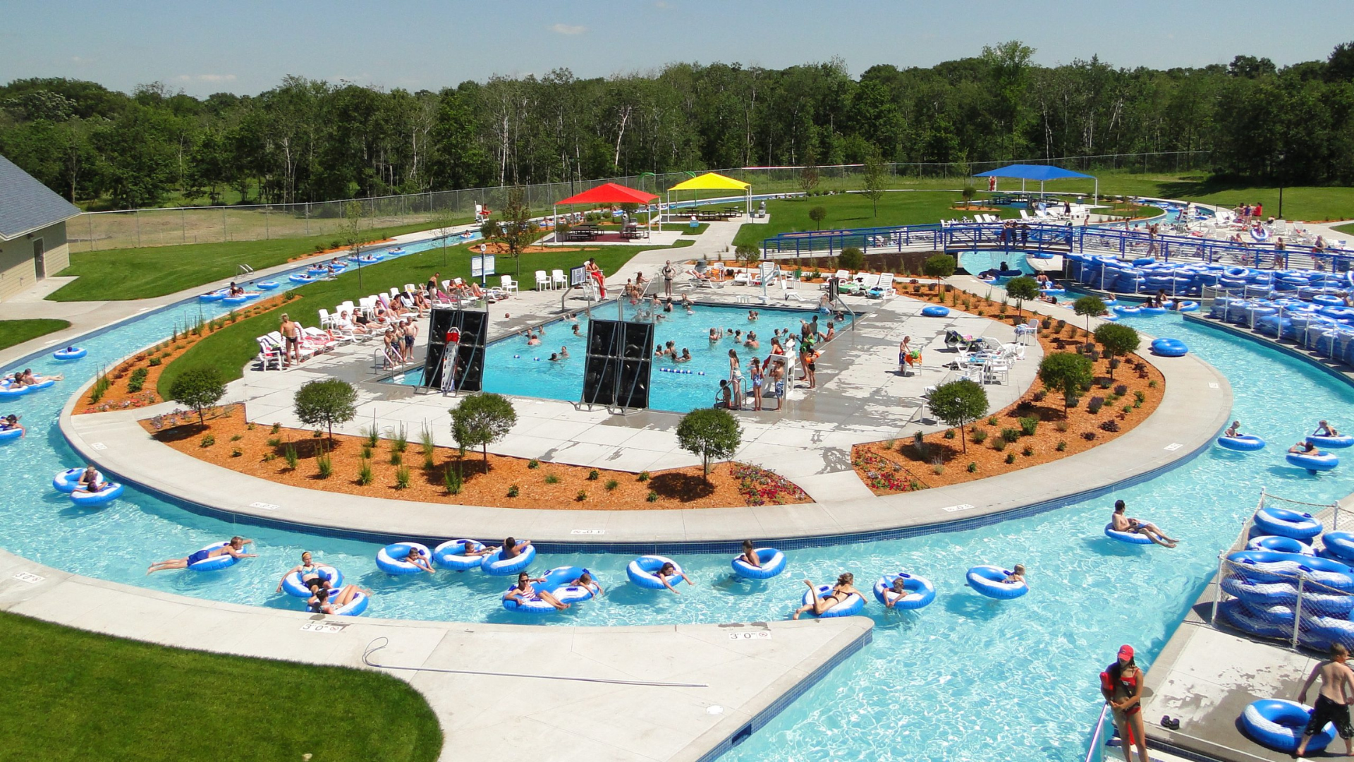 Beat the Heat: Waterparks & River Cruises header image.