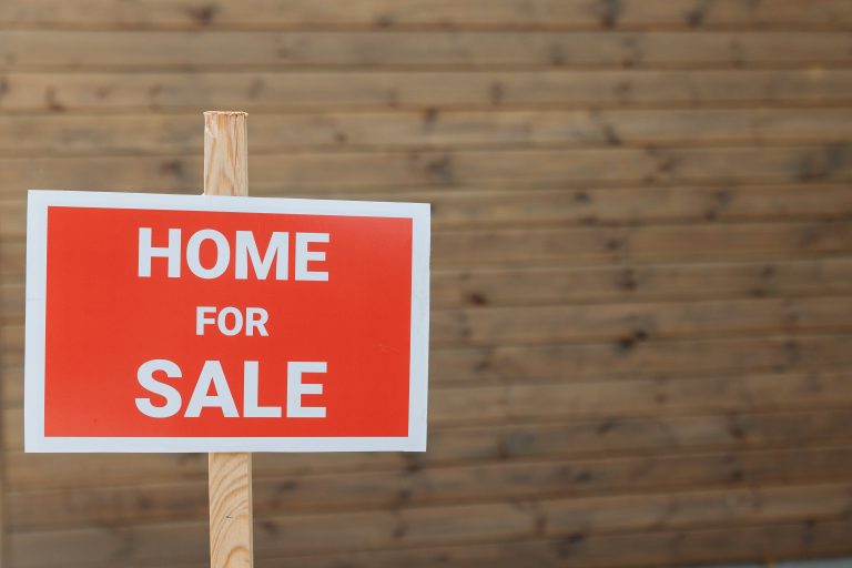 Looking to Sell? Prepare Your Home in the Current Market by HomeKeepr header image.