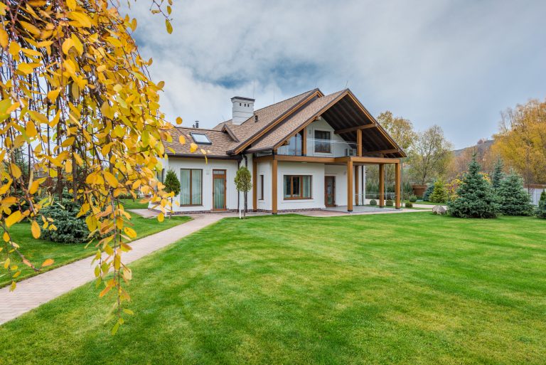 Getting Your Home Ready for Fall by HomeKeepr header image.