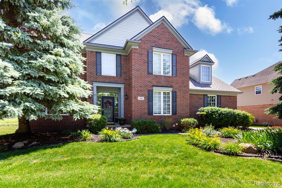 300 East Canford Park Canton header image.