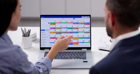 The Home Selling Timeline Explained: What to Expect When You Sell Your Home header image.