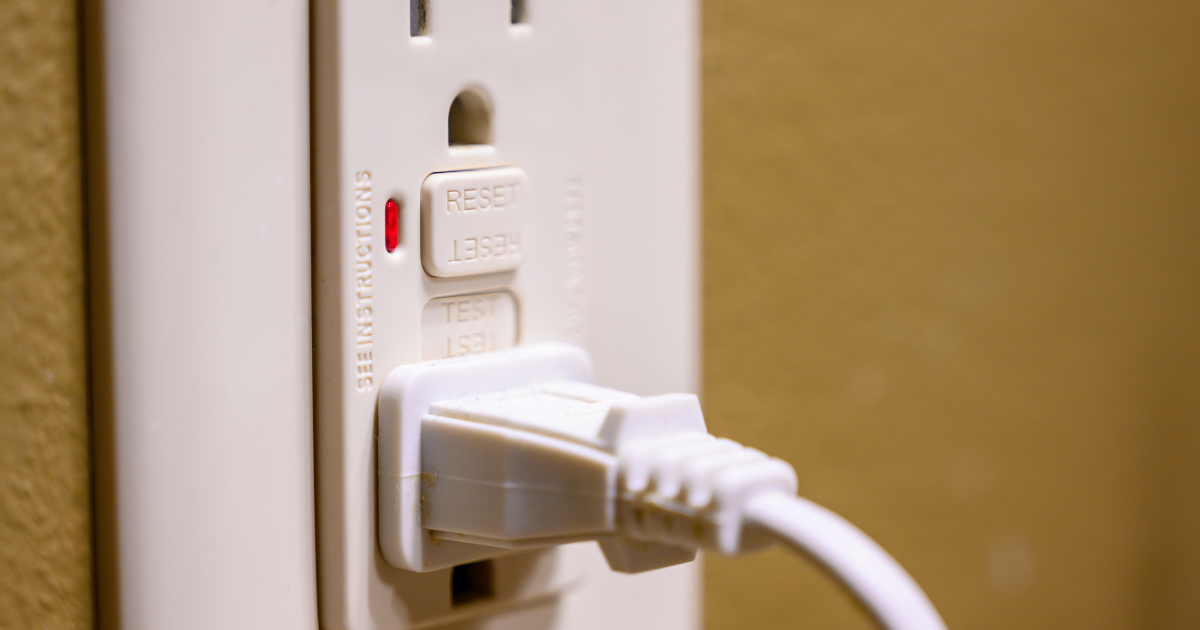 ⚡ GFCI Outlets Explained header image.