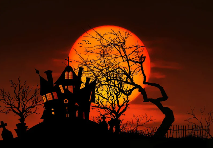 Energy-Efficient Halloween: Power-Saving Tips for a Spooktacular Home Decor header image.