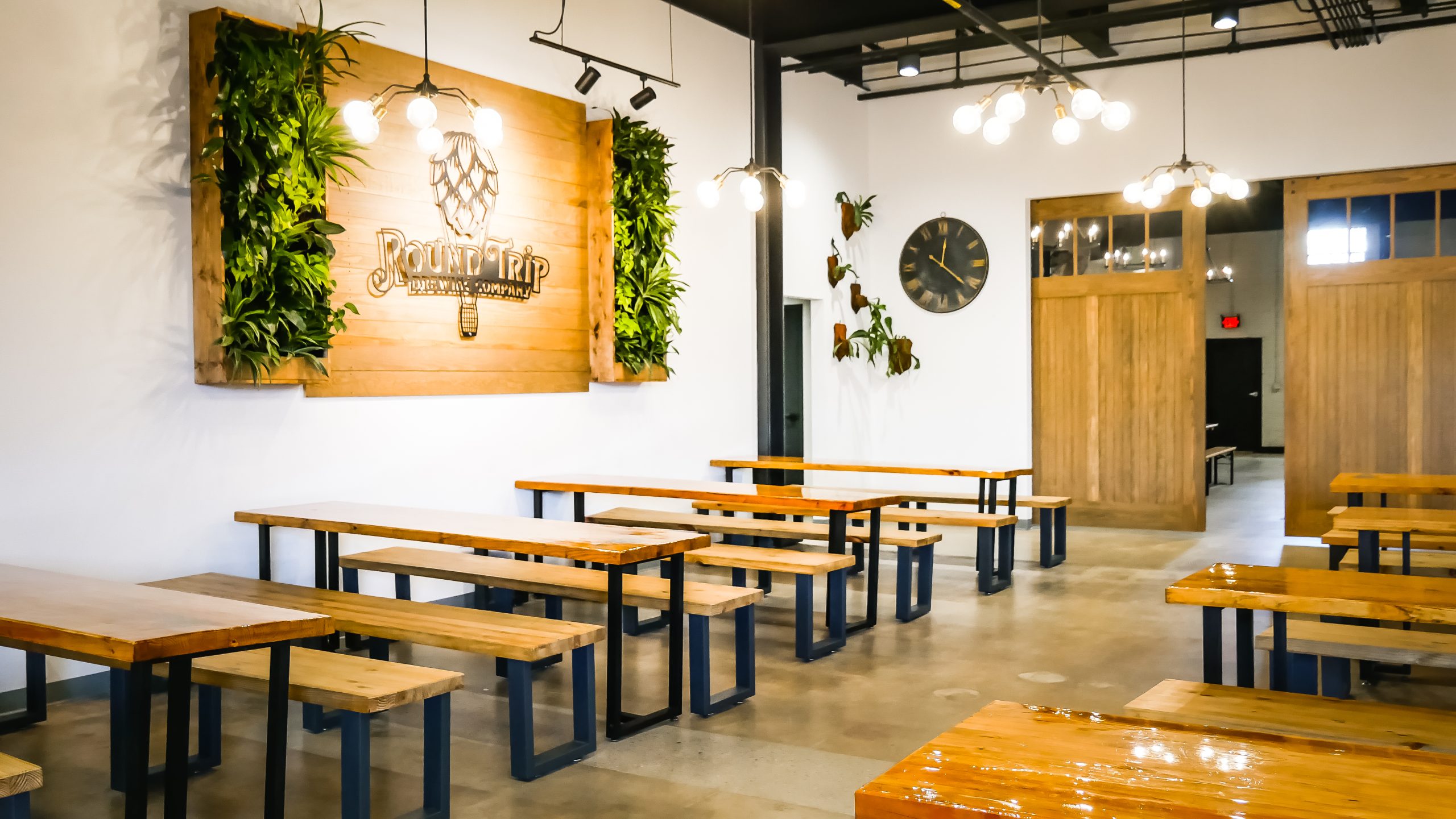 Round Trip Brewing Opening in East Cobb header image.