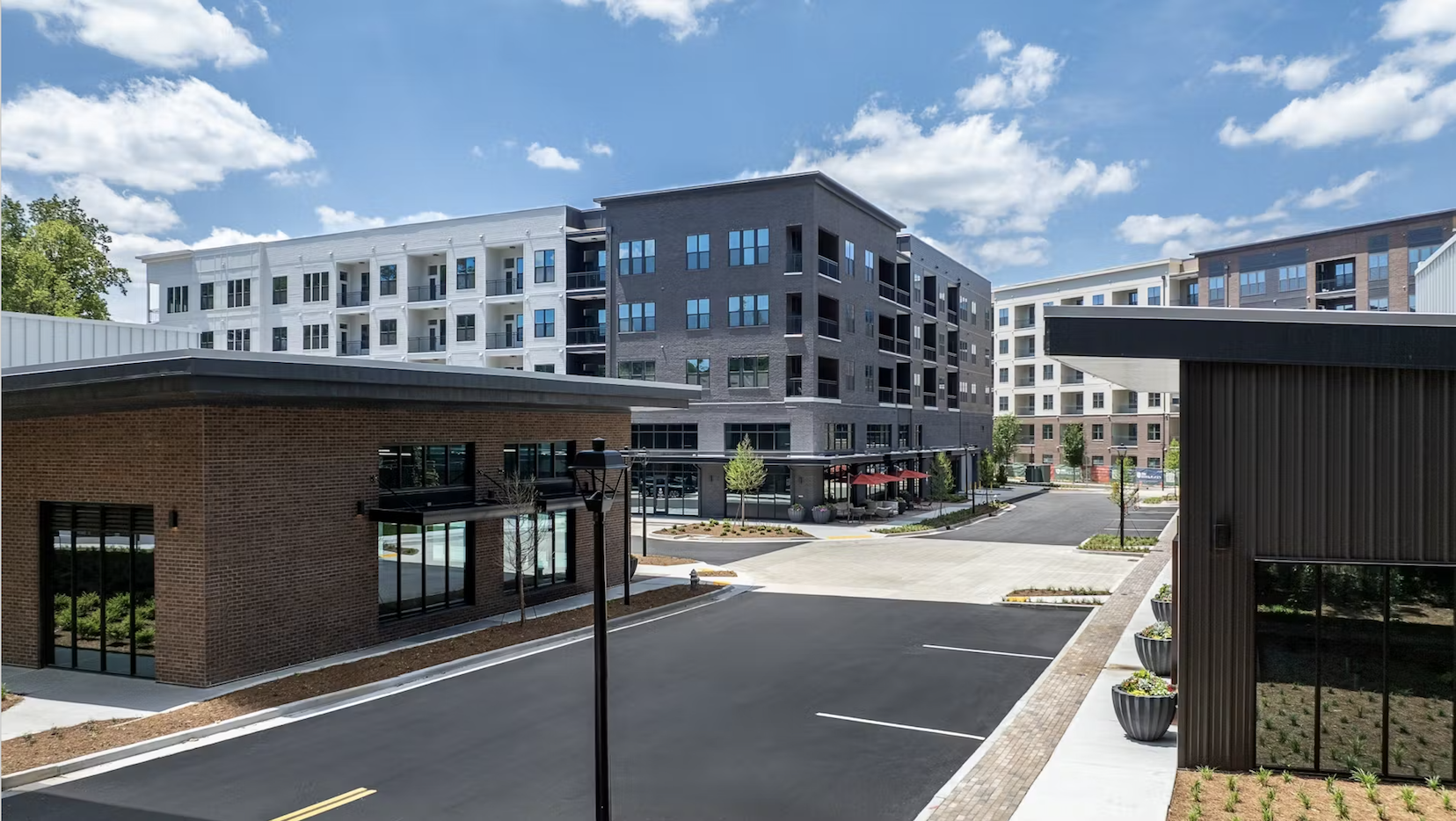 AMLI Brookhaven is A Nature-Infused Urban Oasis Rises in Atlanta’s Perimeter header image.