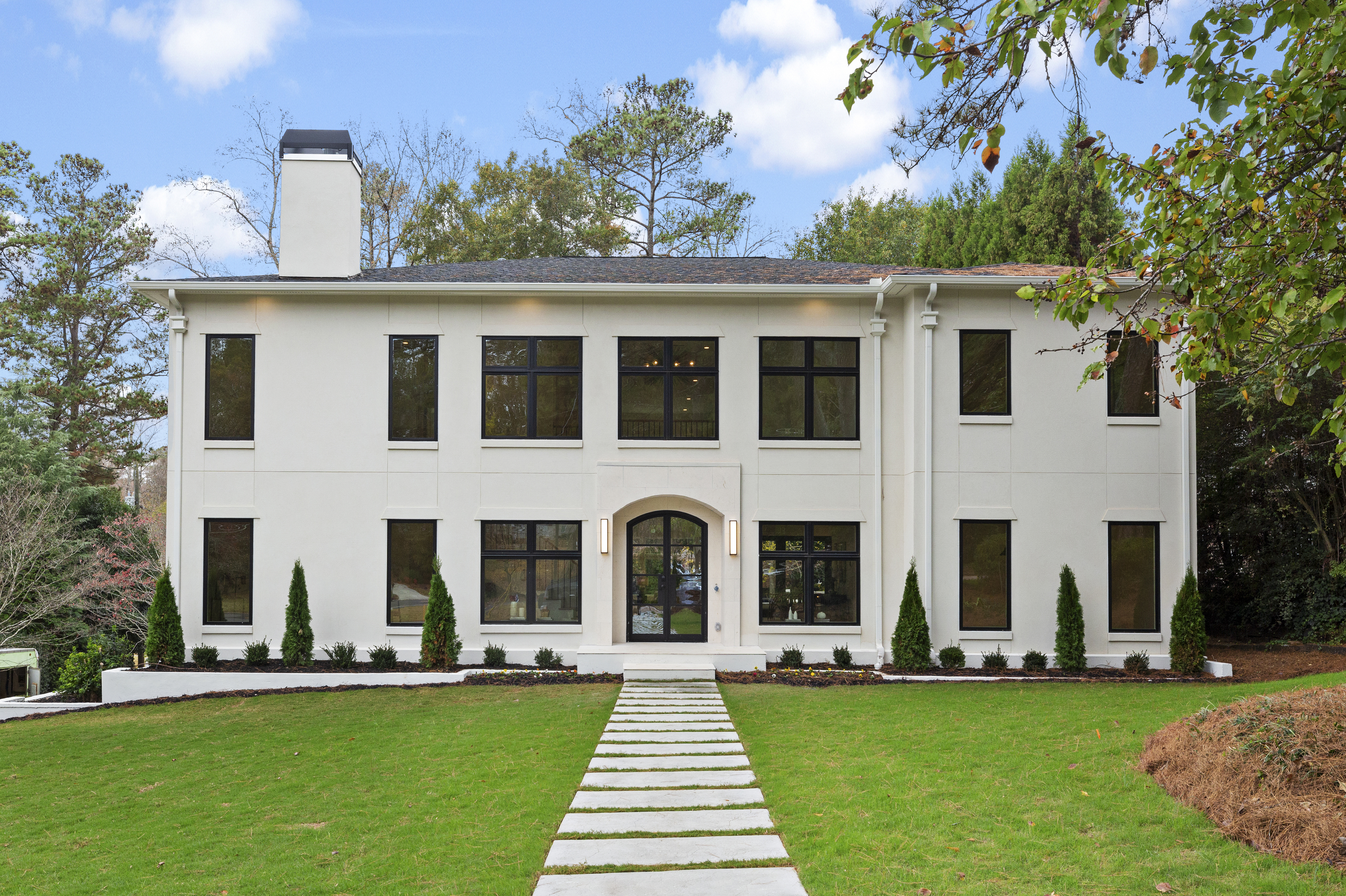 The Secret to Putting a House Under Contract header image.