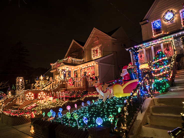 Where to Find The Best Holiday Lights in Atlanta 2023 header image.