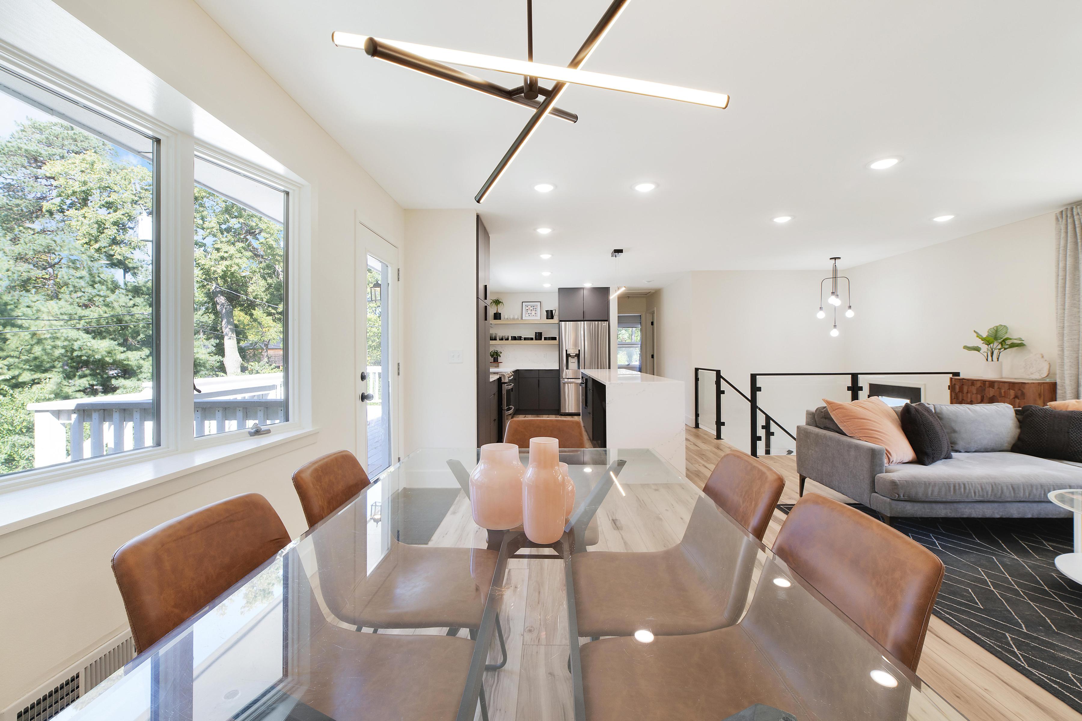 Top 10 Things to Look for at a Home Showing header image.