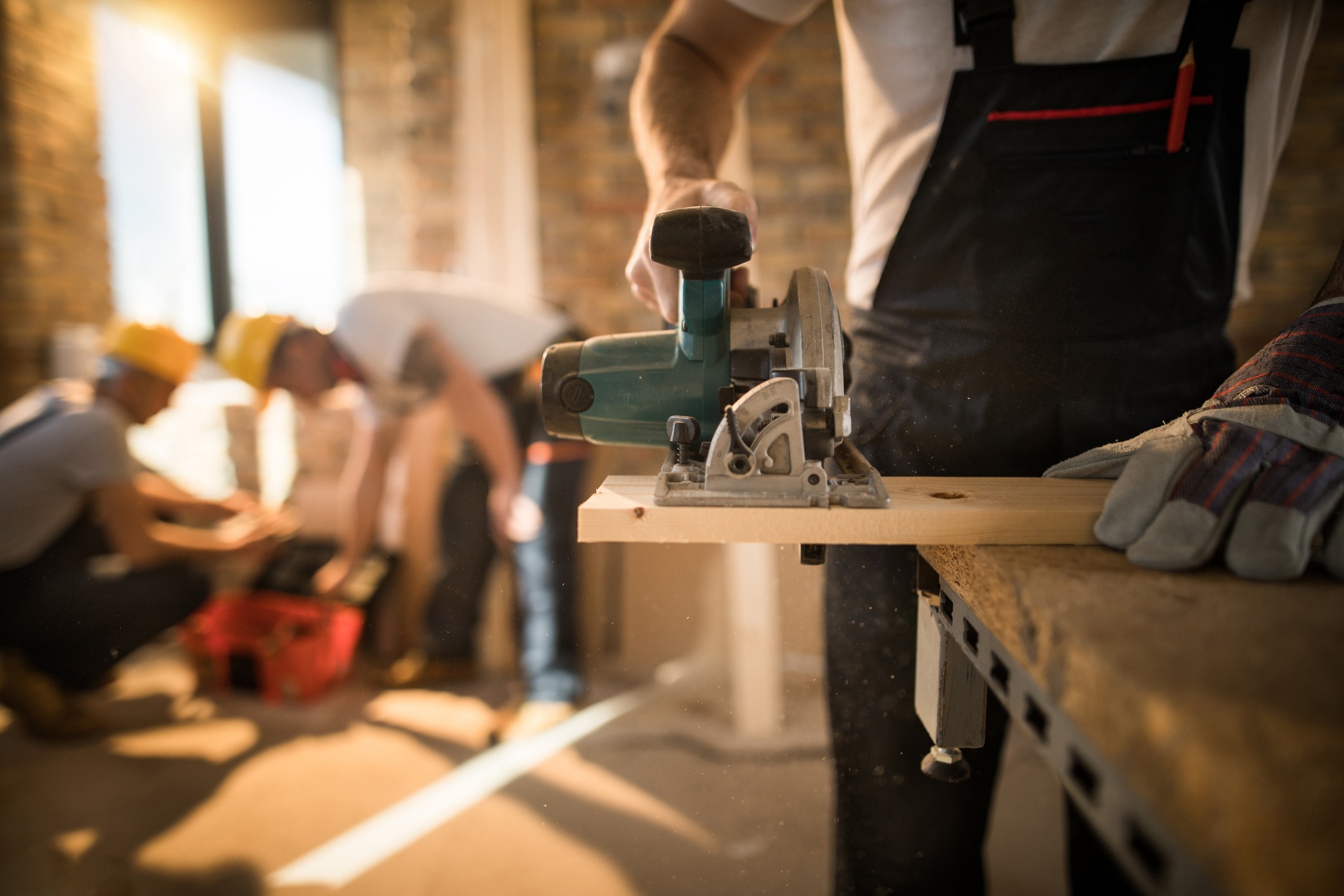 5 Common Renovation Problems & Solutions header image.