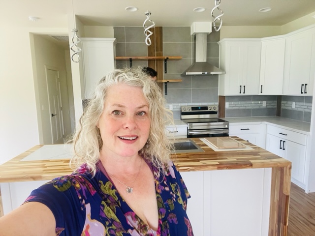 What you really wanted to know before hiring me.... header image.