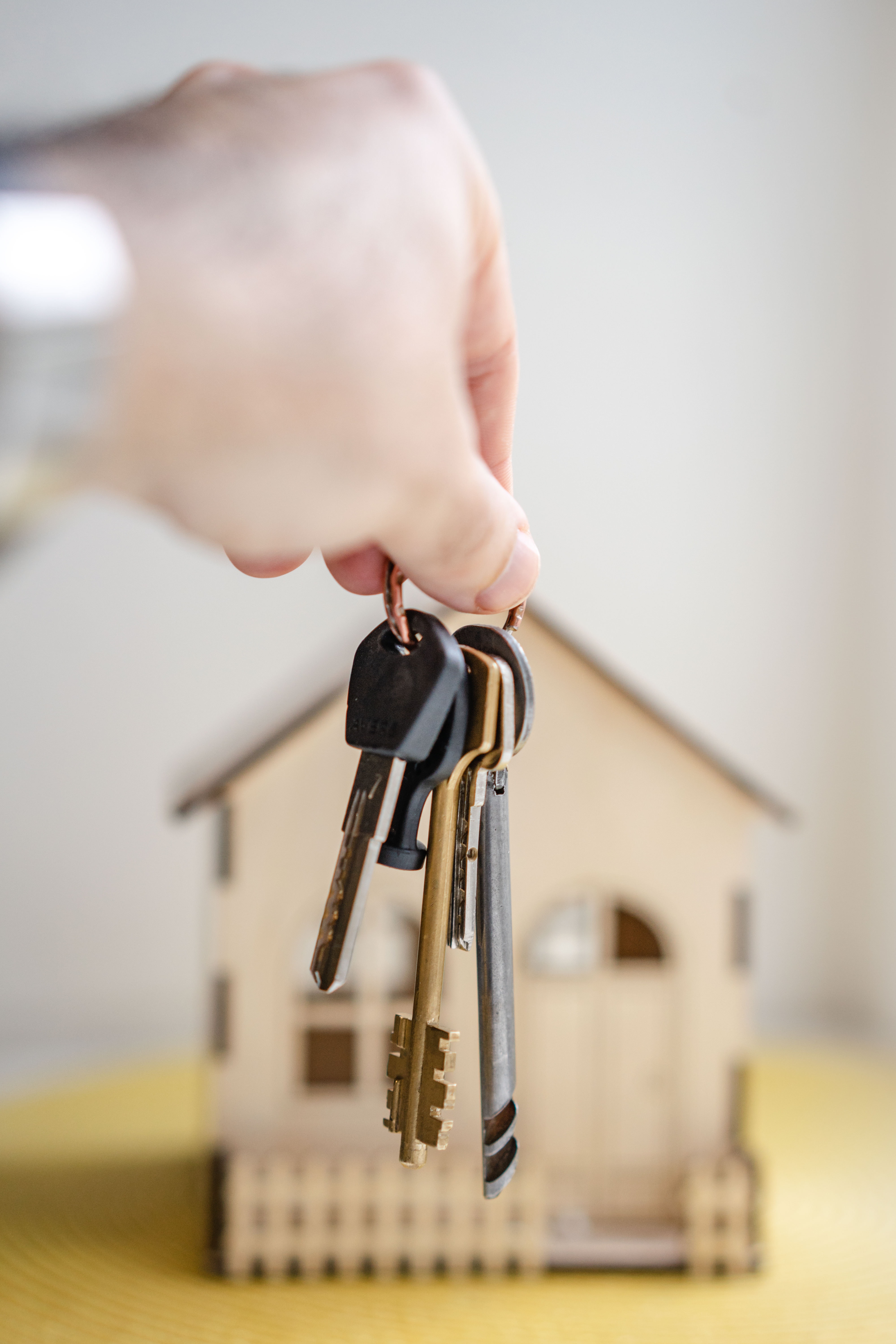 Are you Considering Listing your Home? header image.