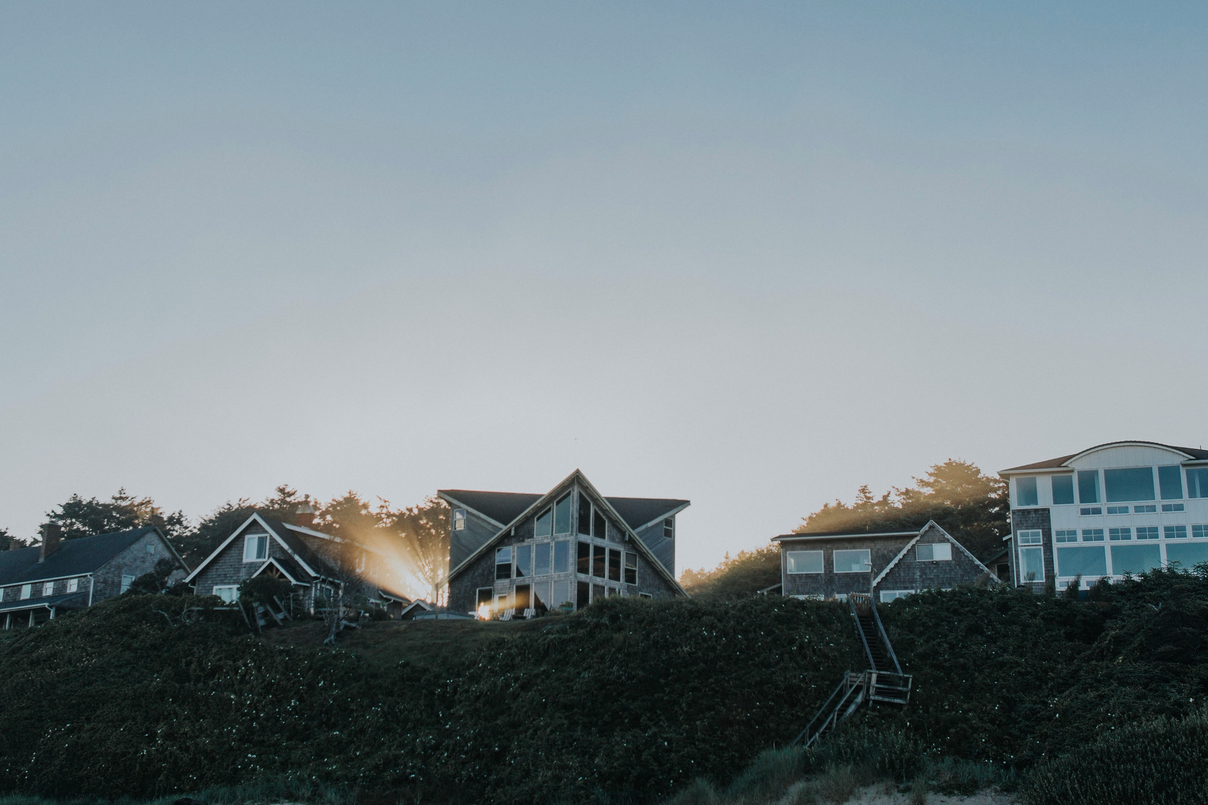 How to Get Your House Ready to Sell in 2025 header image.
