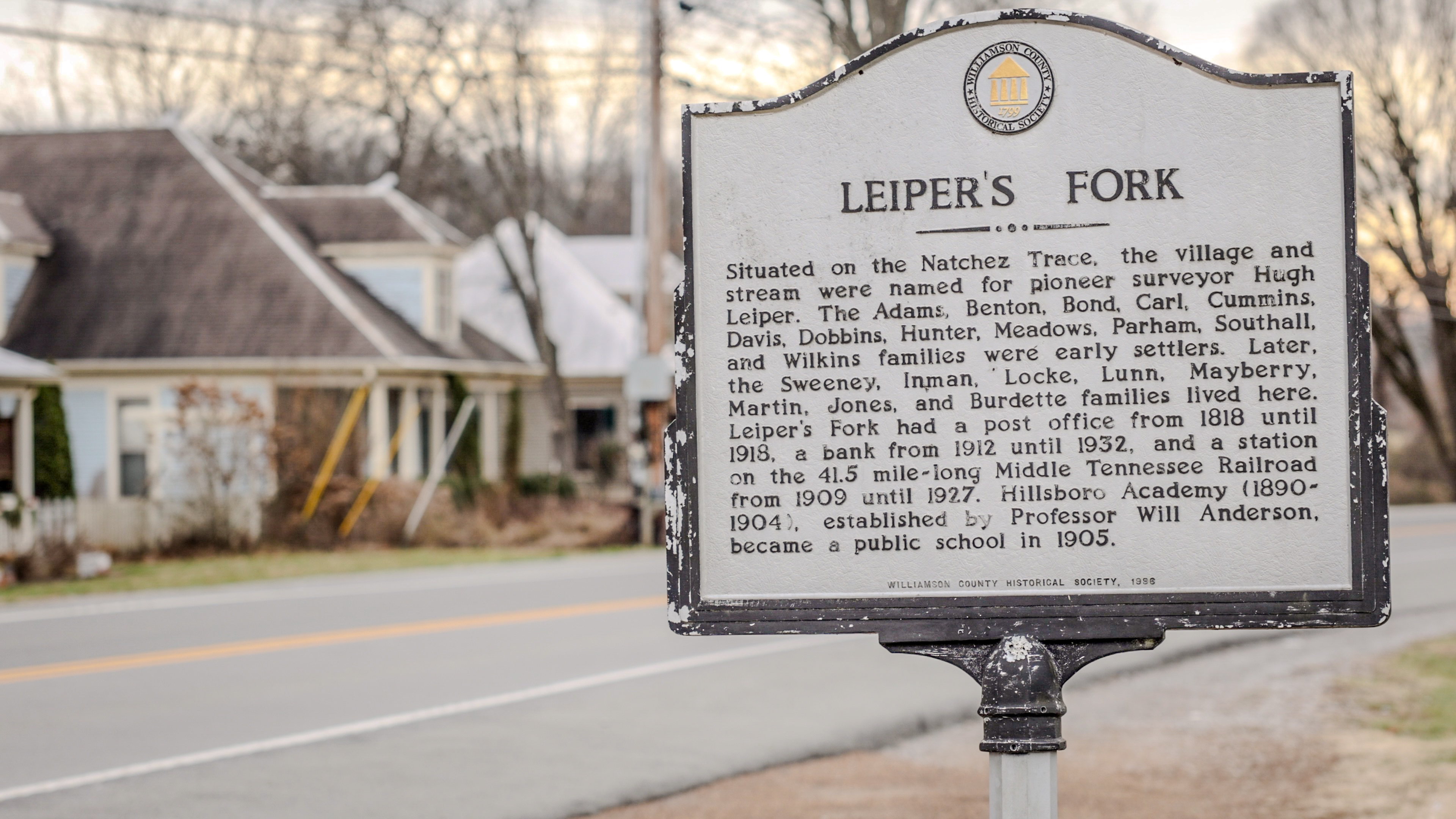 Exploring Leipers Fork - Franklin, TN header image.