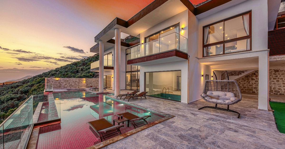 How to Prepare Your Luxury Home for Sale in East Texas header image.