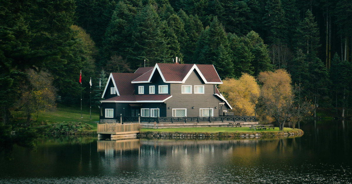 Buying a Lakefront Home in East Texas: What Tyler Buyers Need to Know