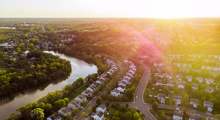 3 Reasons to Be Optimistic about Real Estate in 2021 header image.