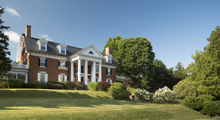 Dreaming of a Bigger Home? Why Not Buy It This Year? header image.