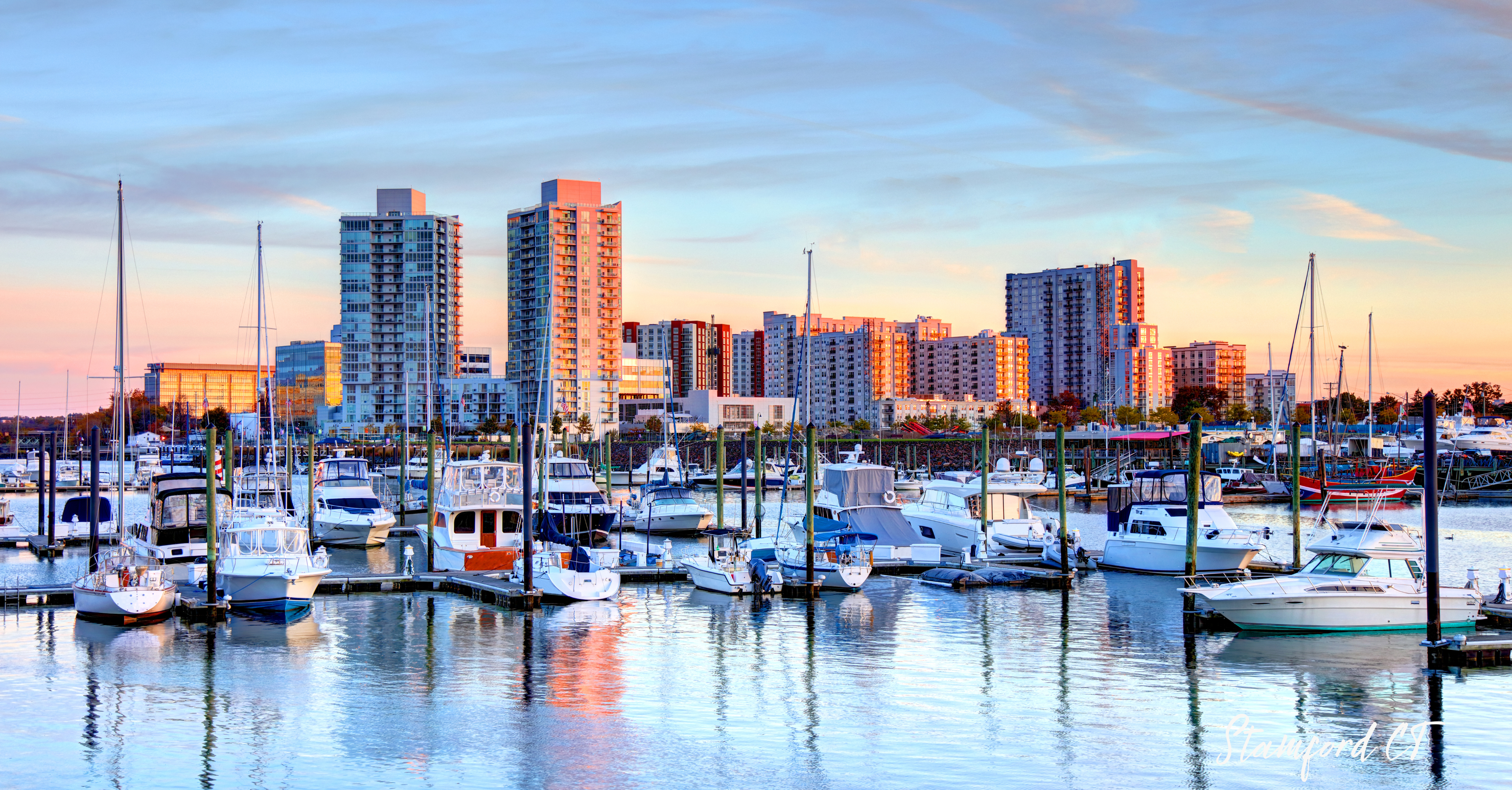 Stamford CT lifestyle guide featuring parks, restaurants, coffee shops, cultural attractions, and things to do in Fairfield County.