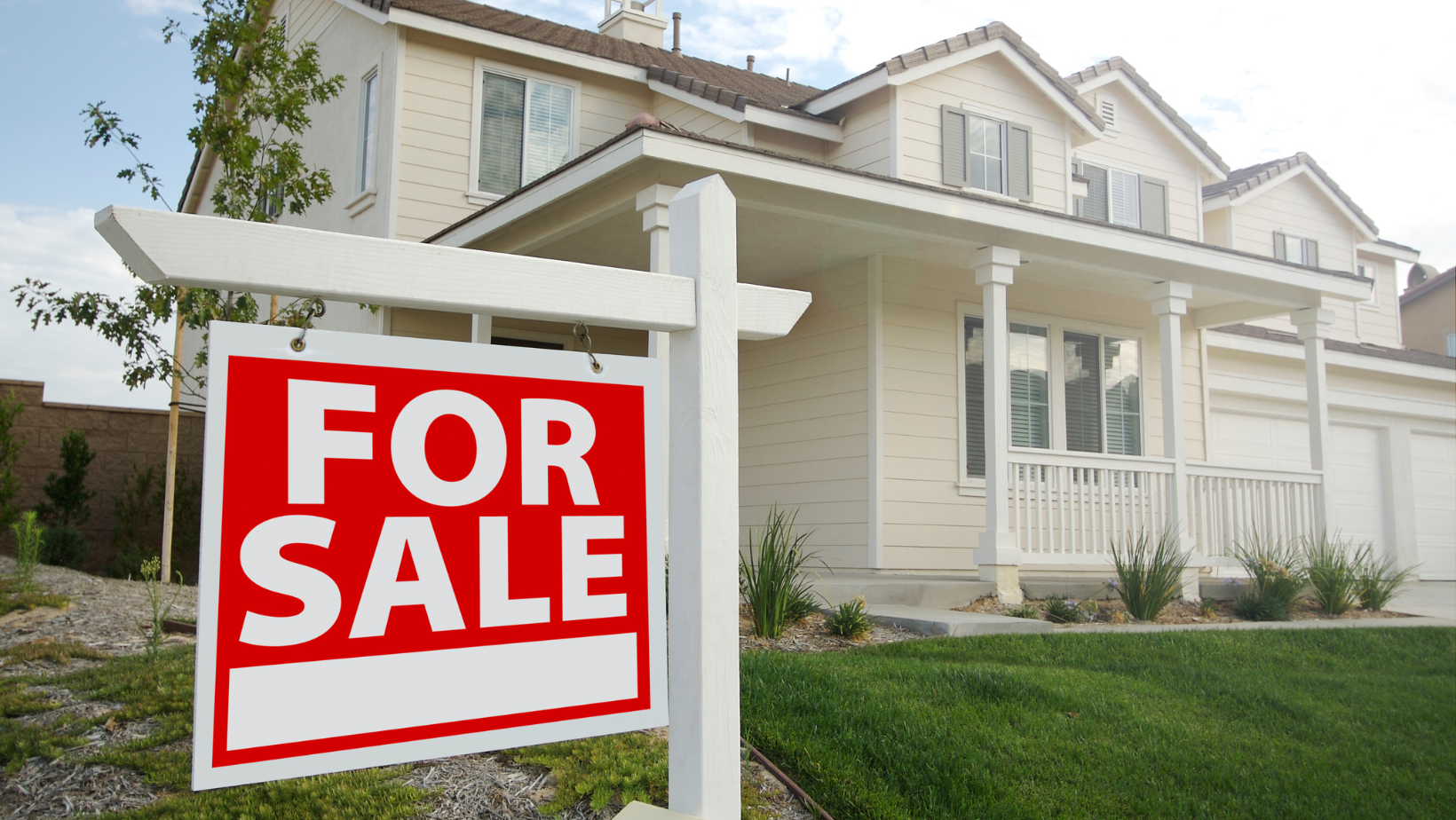 Tips For Managing the Stress of Selling Your Home header image.