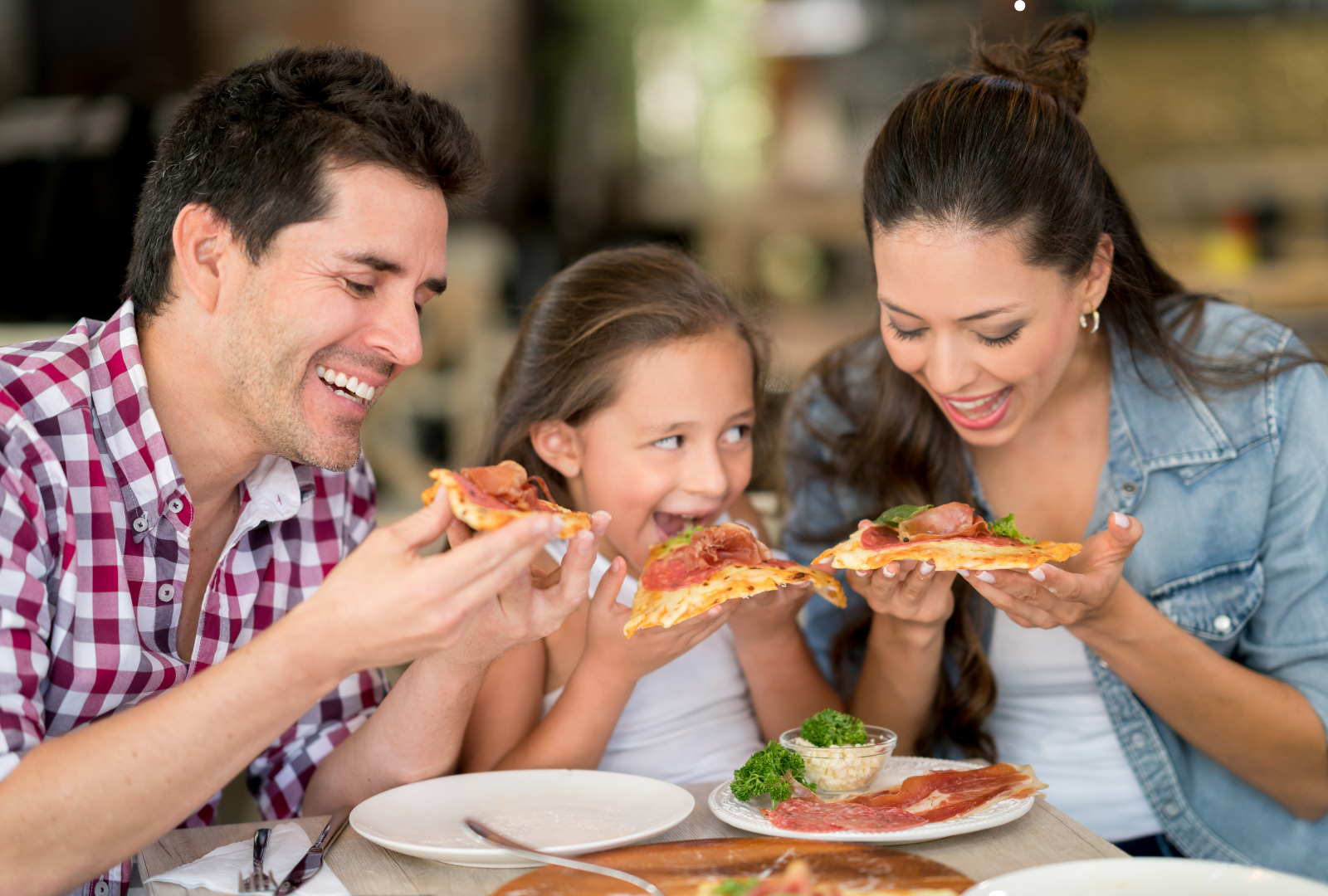 Gainesville’s Best Restaurants for Families: Fun, Flavor, and Kid-Friendly Vibes header image.