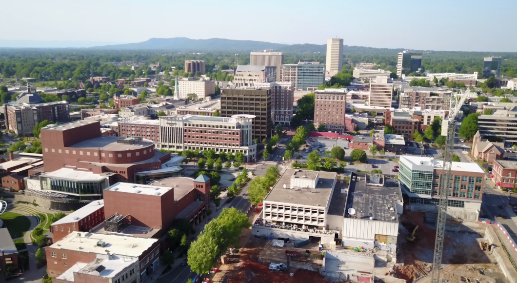 Best Greenville, SC Attractions if You’re Visiting header image.