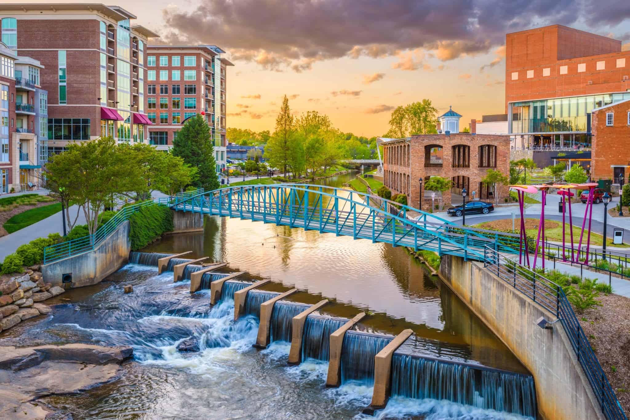 Retiring in Greenville, SC: 5 Reasons Retirees Are Flocking to the Upstate header image.