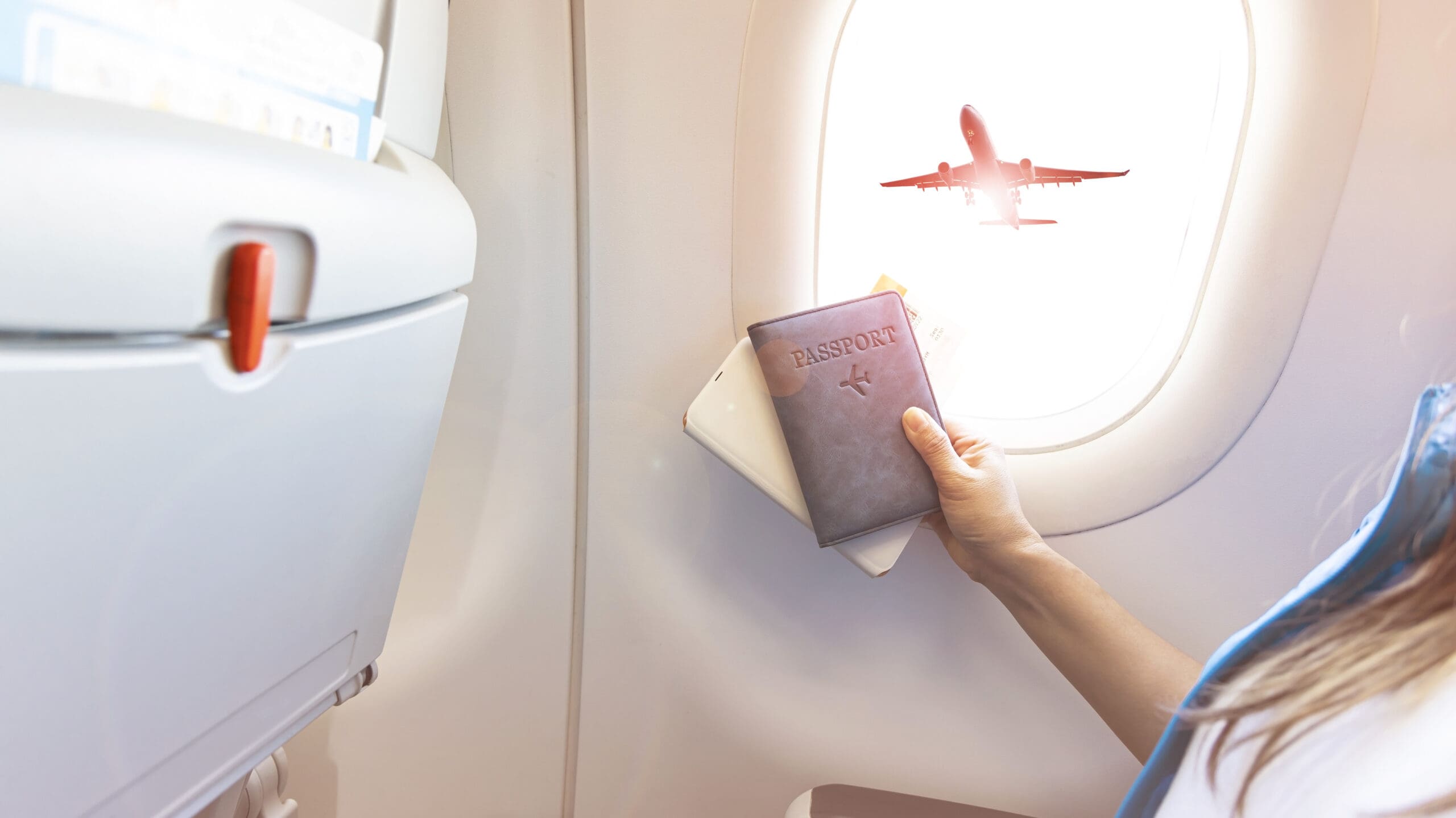 Moving to Costa Rica from Canada - FAQs and Essential Tips header image.