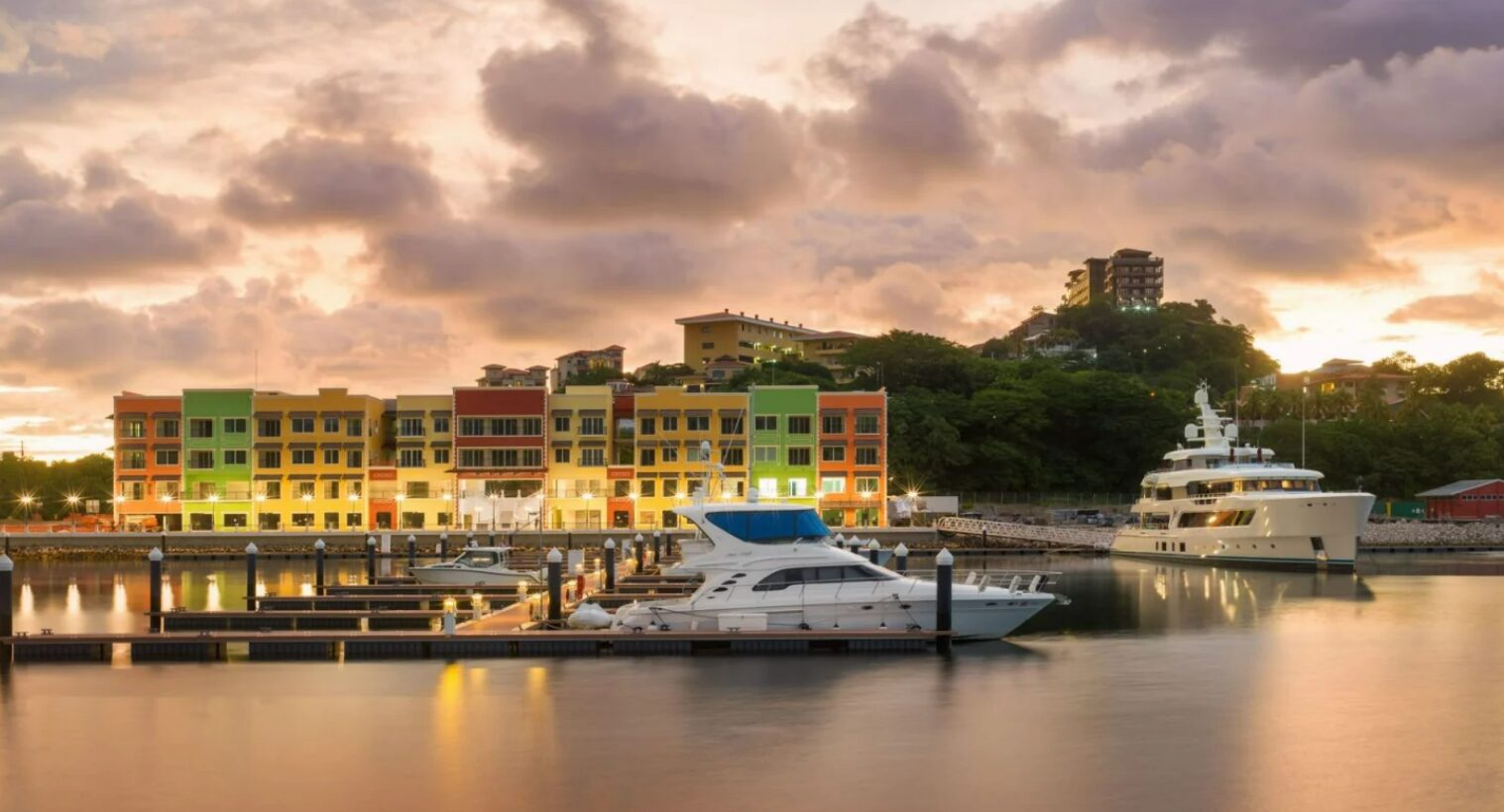 Benefits of Buying Property in Costa Rica header image.