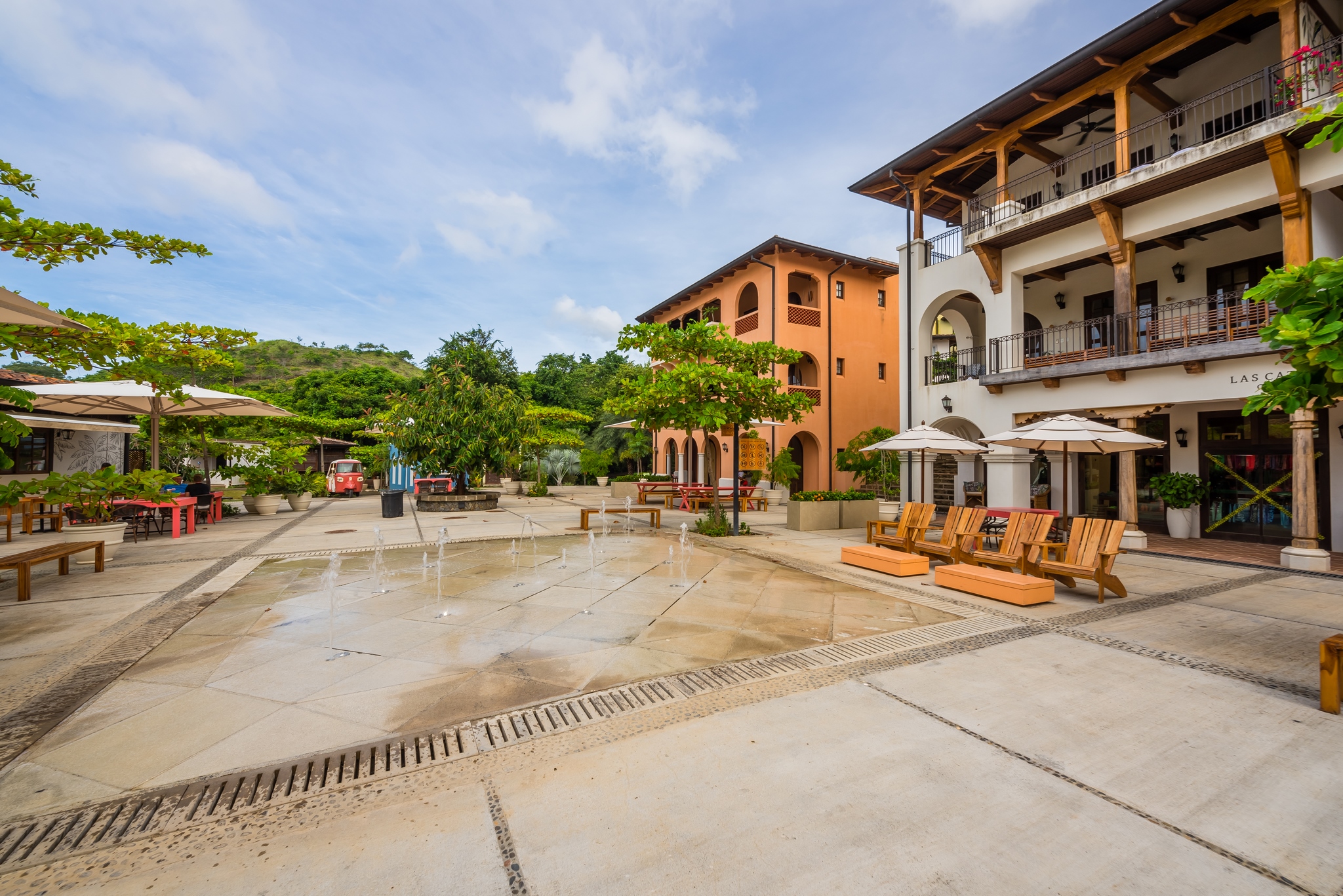 Sustainable and Eco-friendly Homes in Costa Rica header image.