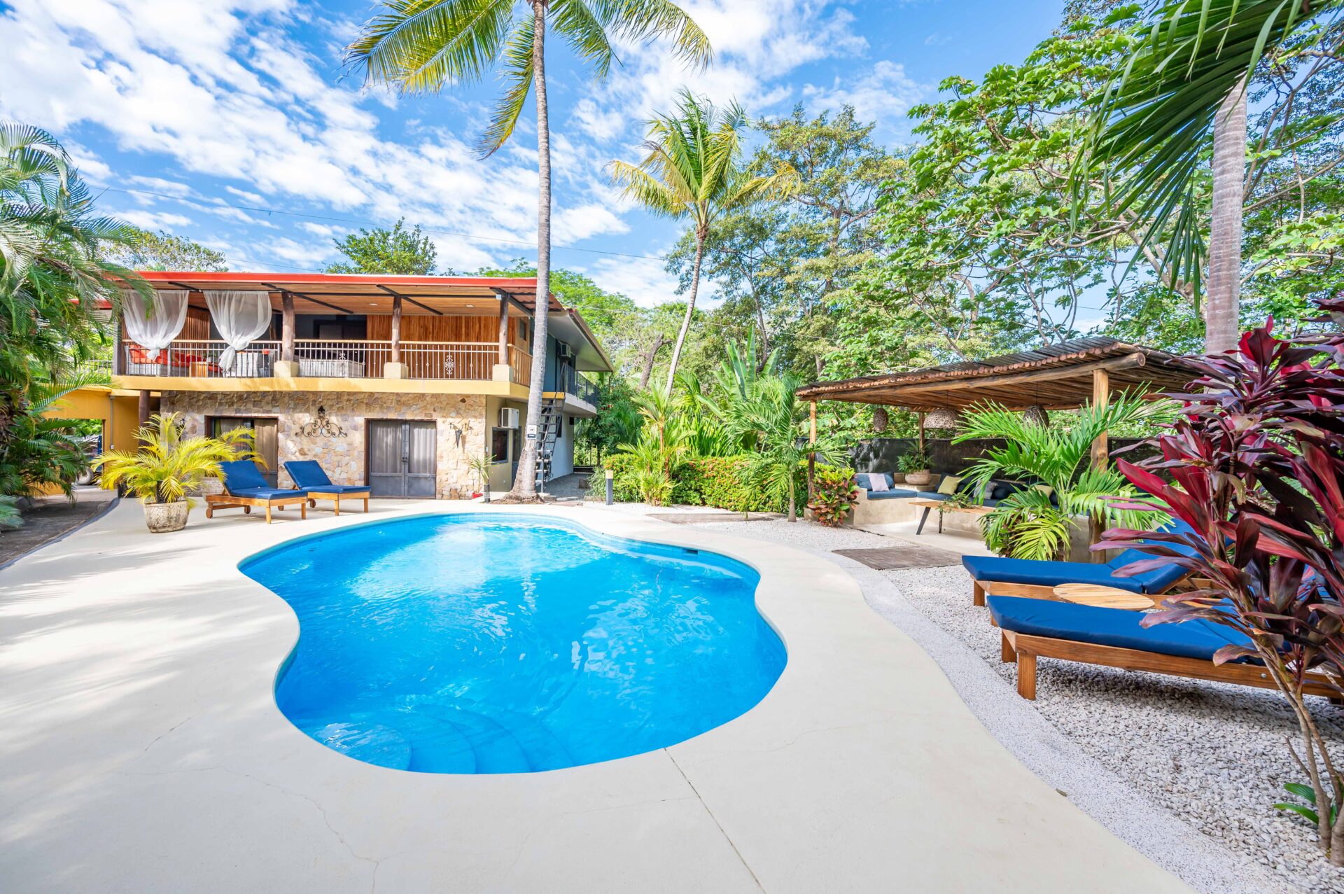 Finding Your Dream Home in Costa Rica header image.