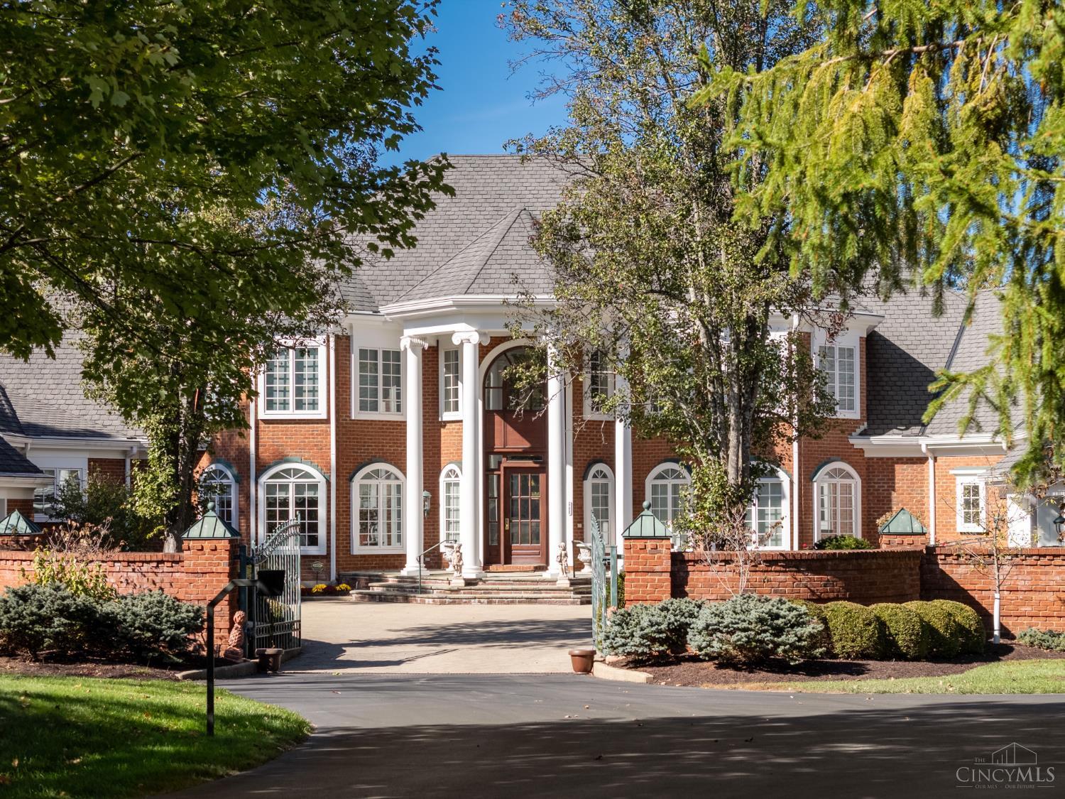 Another Luxury Home Sold by The Finn Team header image.