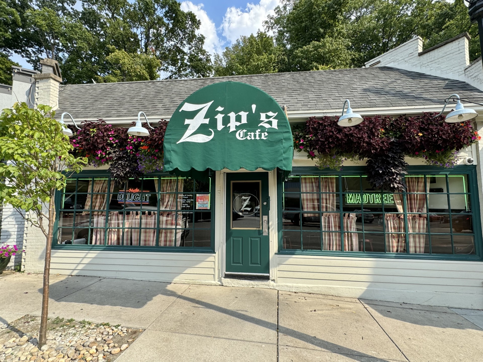 Mount Lookout Real Estate Update header image.