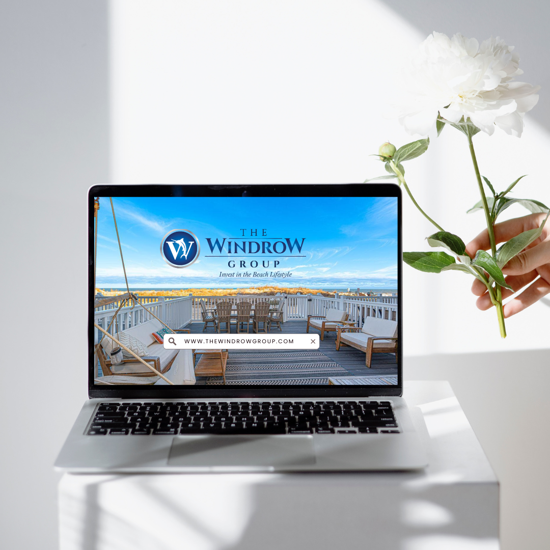 The Impact of Technology on Buying and Selling Homes header image.