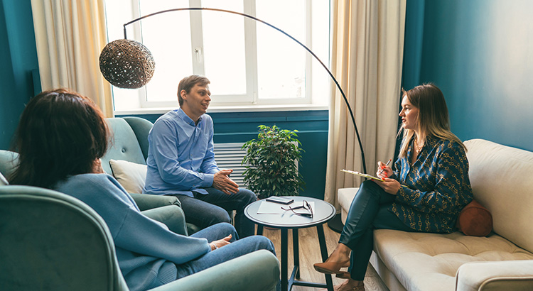 Pricing Your House Right Still Matters Today header image.