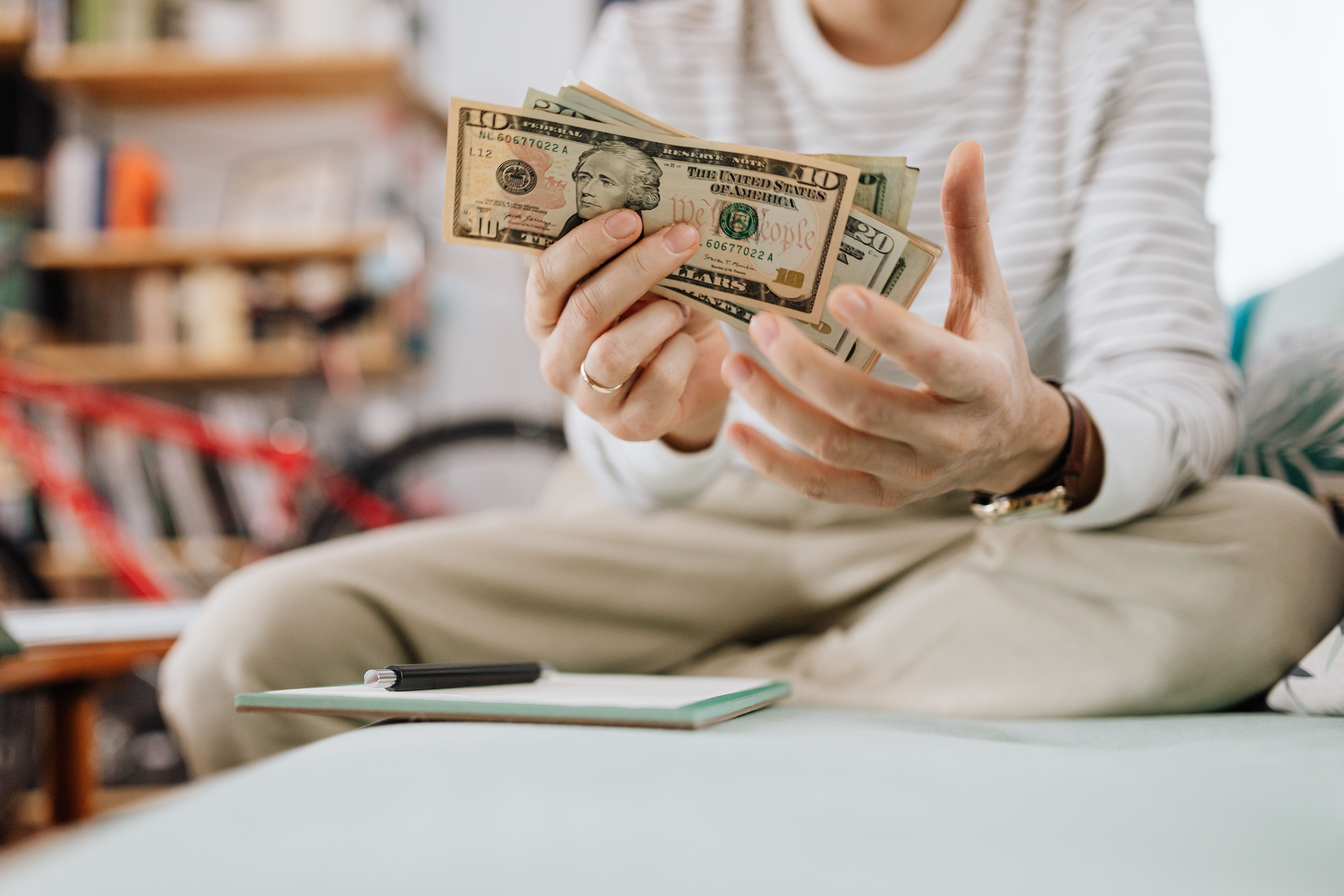 All-Cash Offers: How Buyers Without Cash Can Still Compete header image.