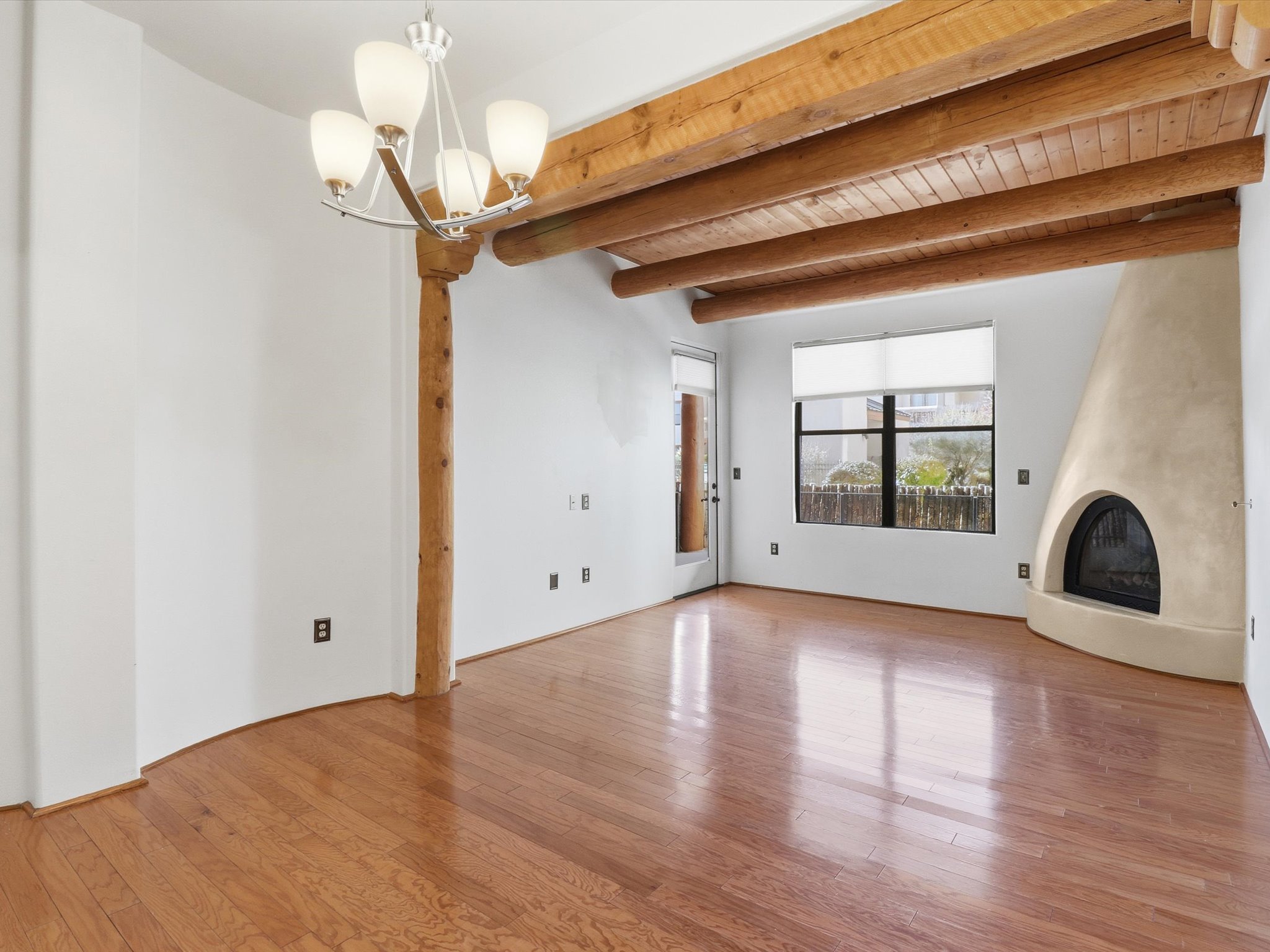 1405 Vegas Verdes Drive #129 Santa Fe, NM 87507