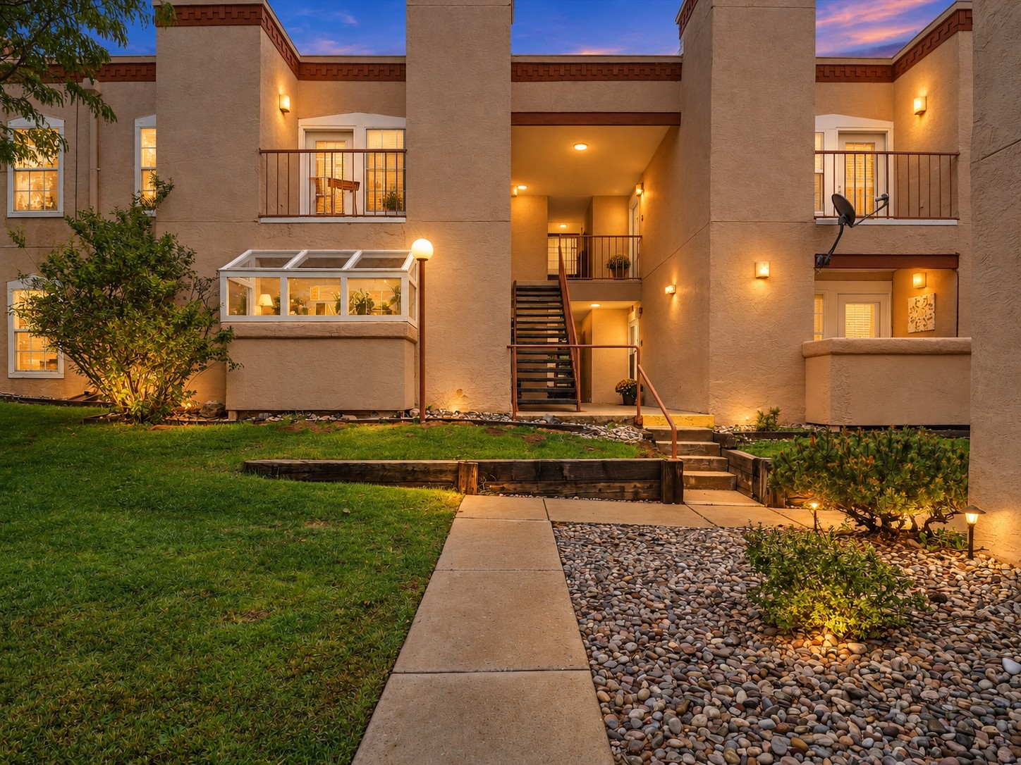 2501 W Zia Road #7-206 Santa Fe, NM 87505