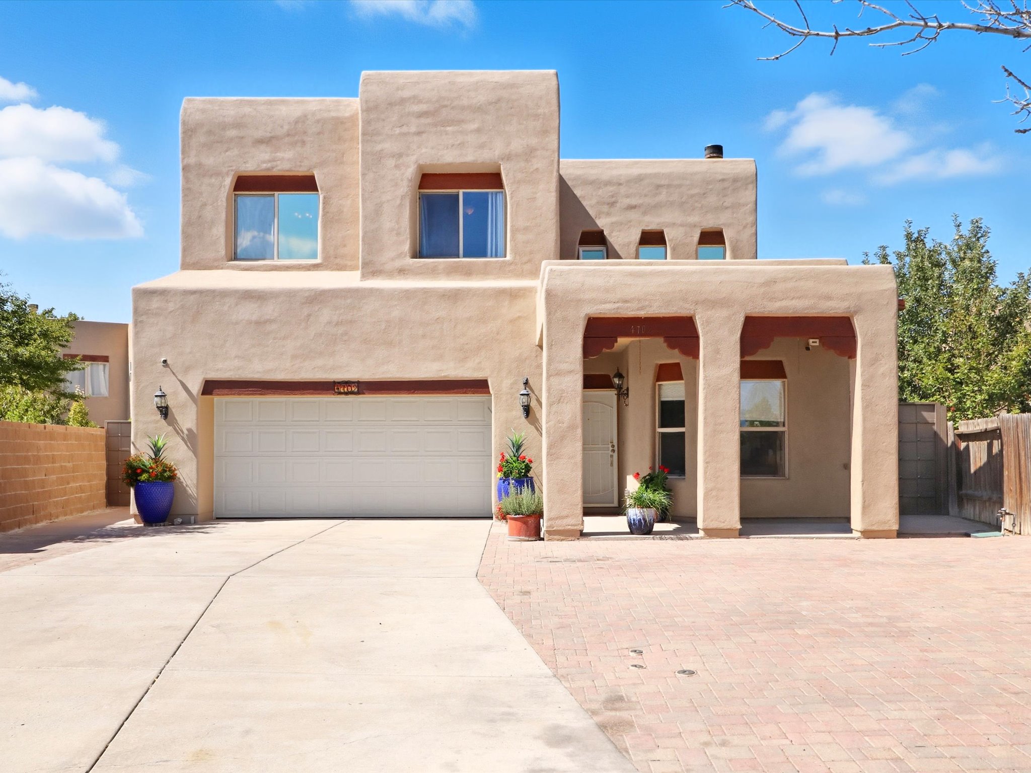 4702 Solecito Way Santa Fe, NM 87507