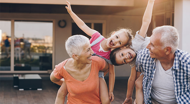 What to Consider When Choosing Your Home To Retire In header image.