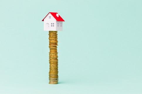 How Mortgage Shoppers Can Save $2K in Extra Fees header image.