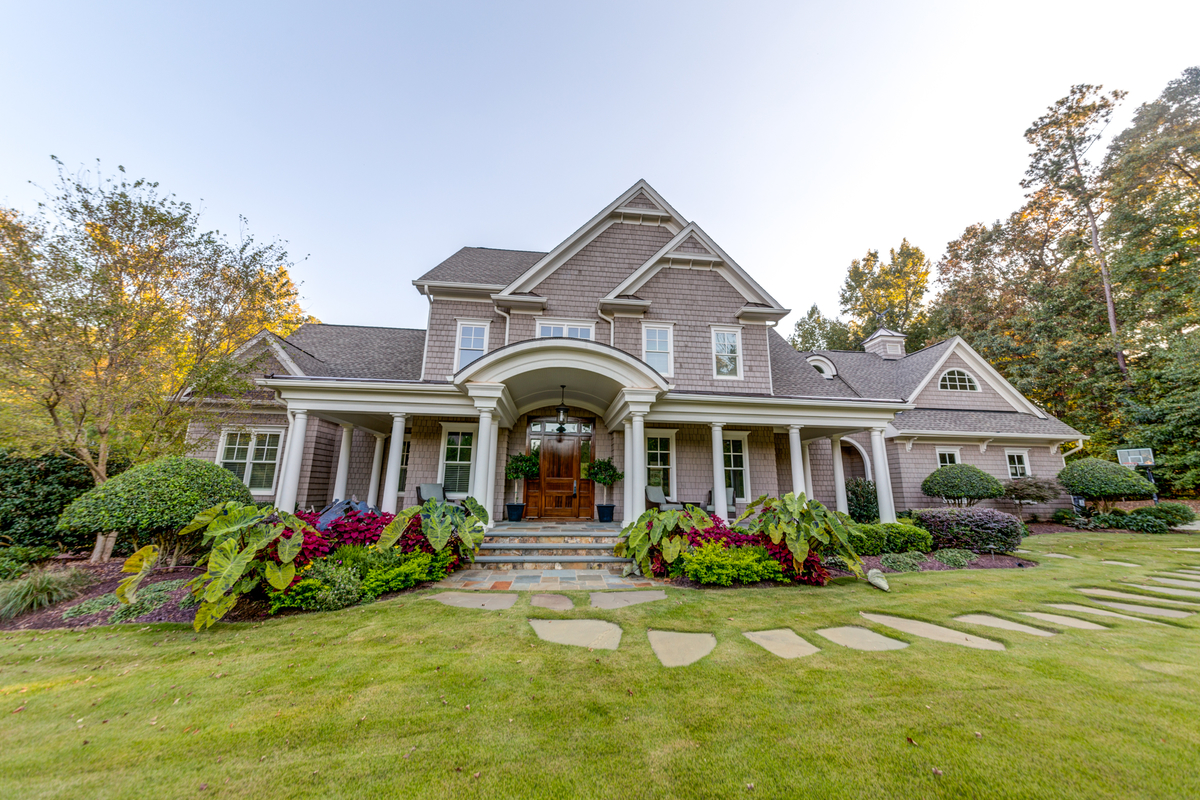 2019 Luxury Dream Home Tour & Designer Showcase header image.