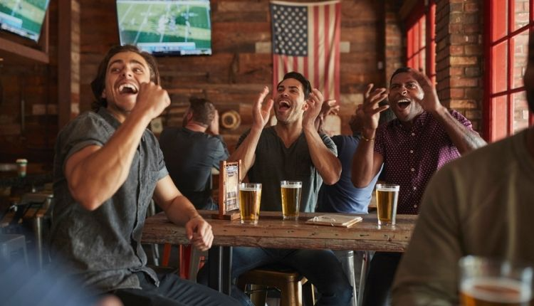 10 Sports Bars to Visit on Super Bowl Sunday header image.