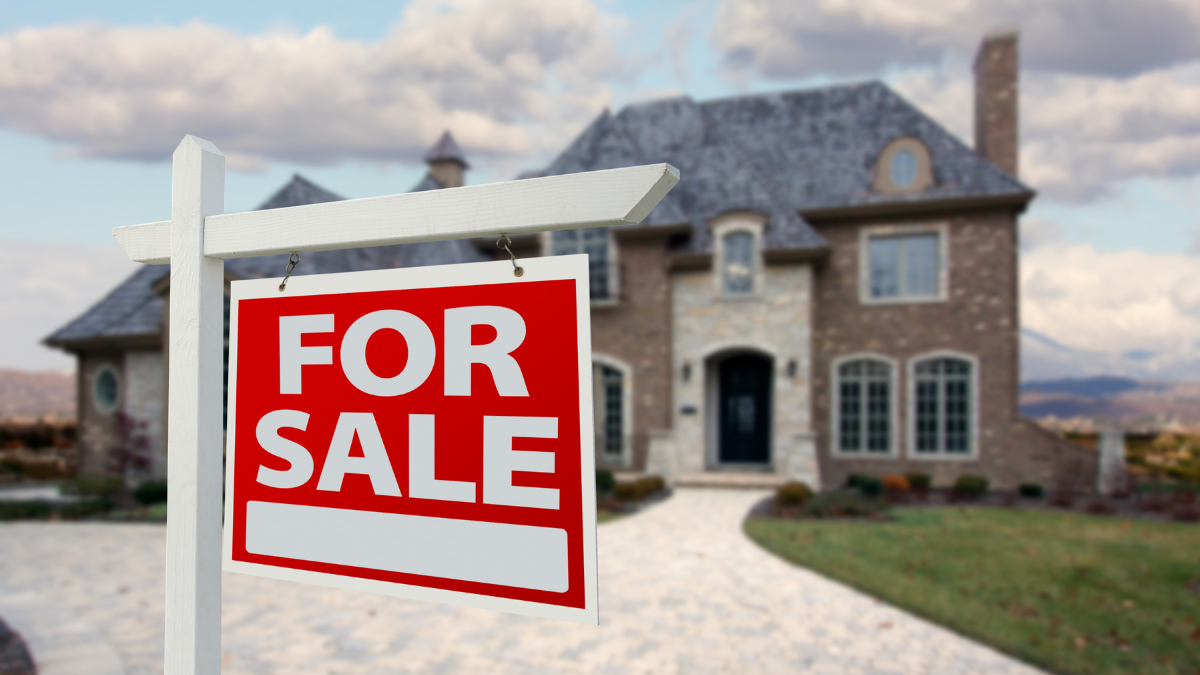 When is a Good Time to Sell a Home in Dallas, TX? header image.