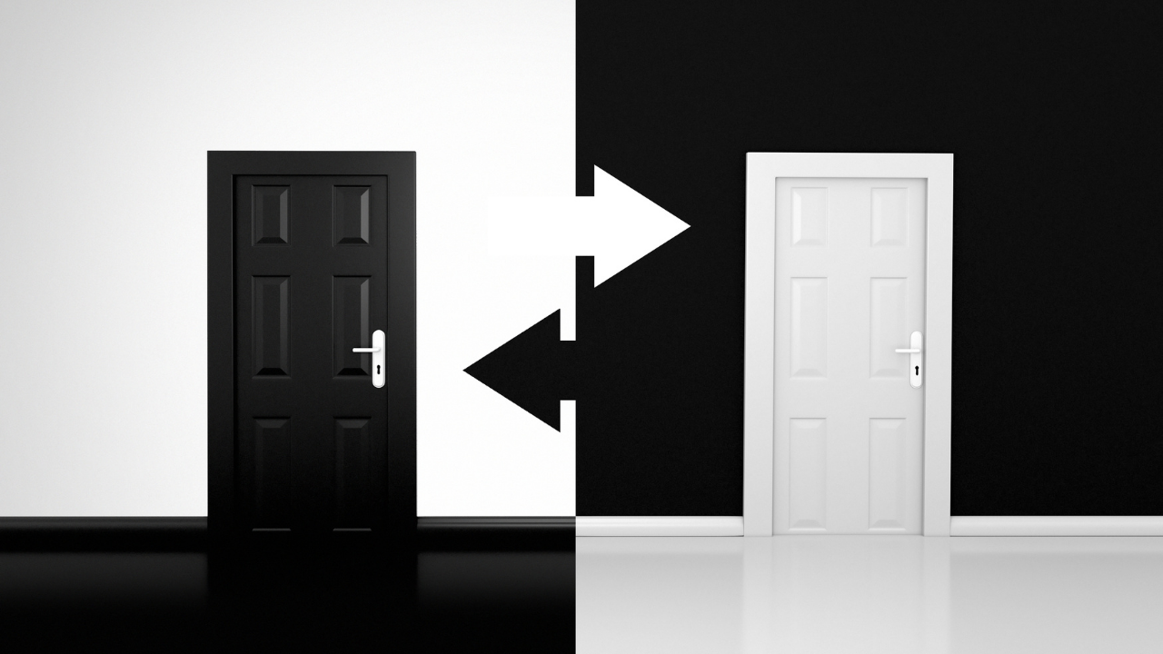 How To Buy a Home in DFW Before Selling Yours header image.