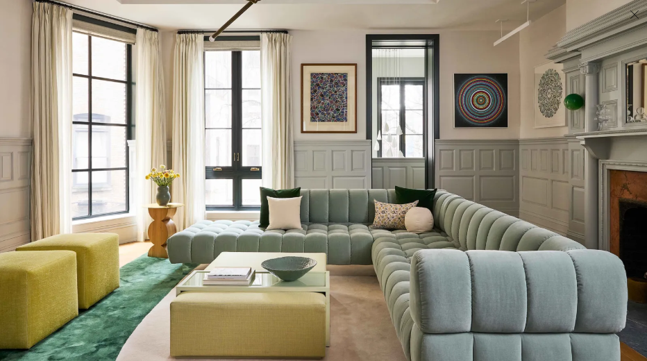 Refined Living Room Ideas to Dress Up Your Gathering Space header image.