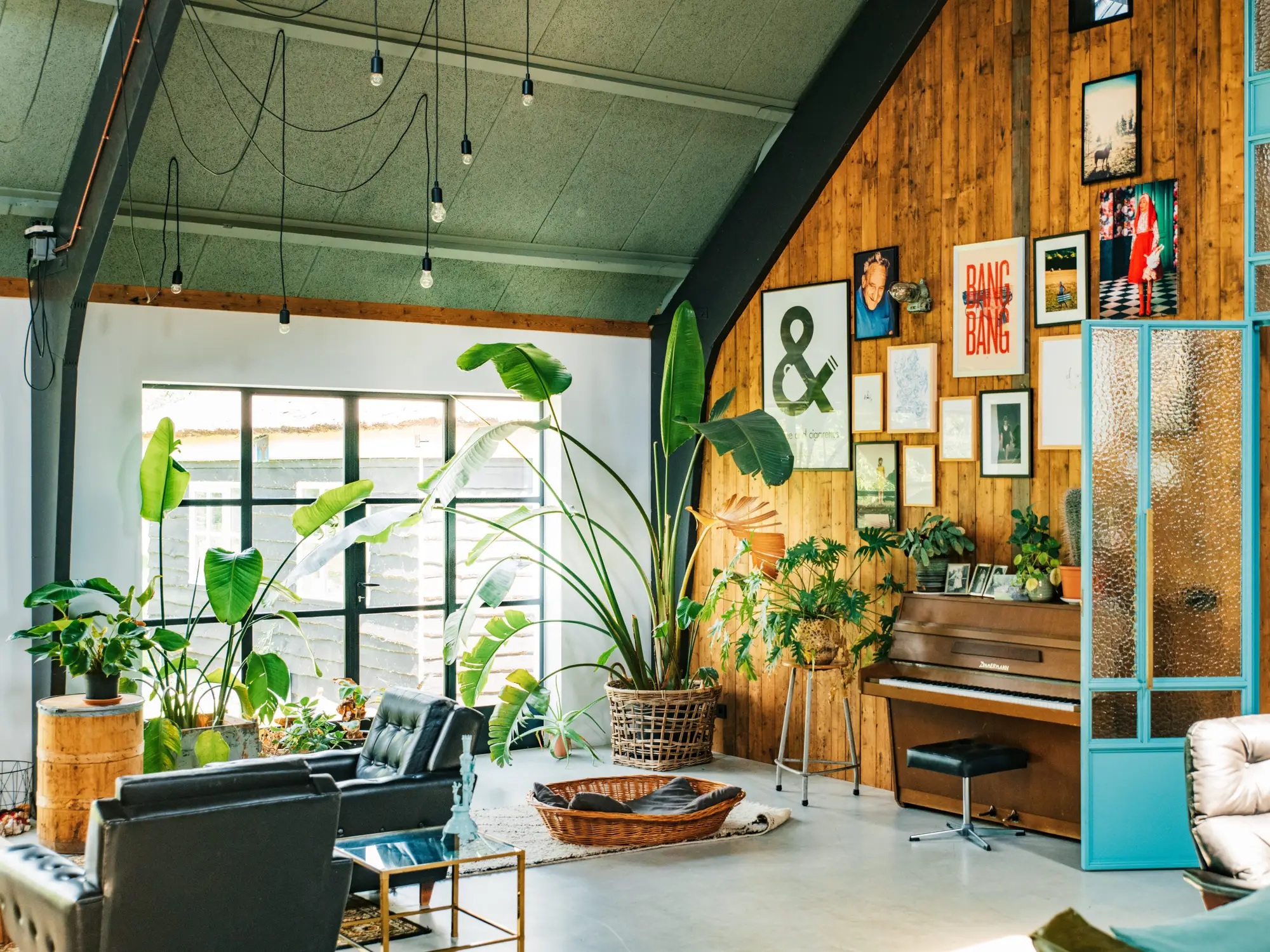 9 Interior Design Trends Designers Want to See in More Homes header image.