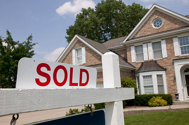 How Long Does It Take to Sell a Home in Topeka, KS? header image.